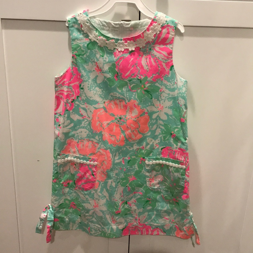 Lilly Pulitzer shift dress.